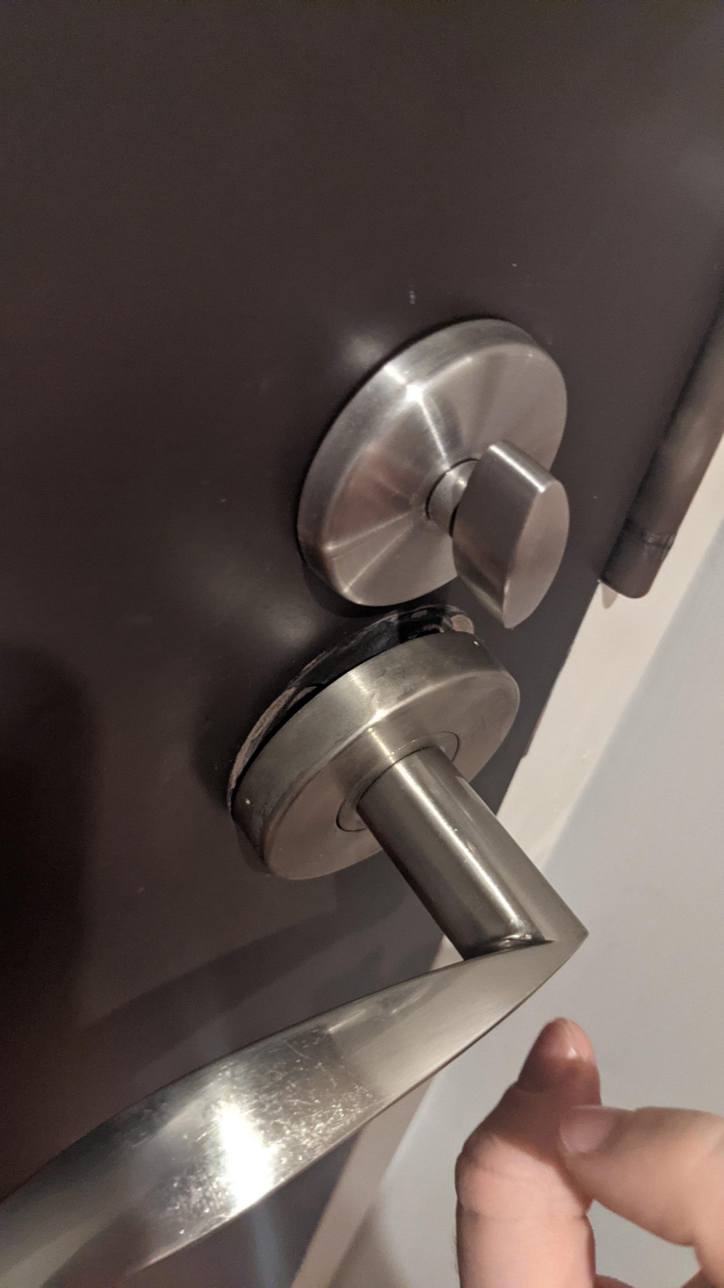 How To Remove Old Door Knob Without Visible Screws