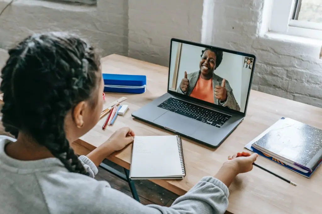 8 Easy Businesses to Start: Low-Cost and Profitable Small Business Ideas - entrepreneurship-skills, business-essentials, business