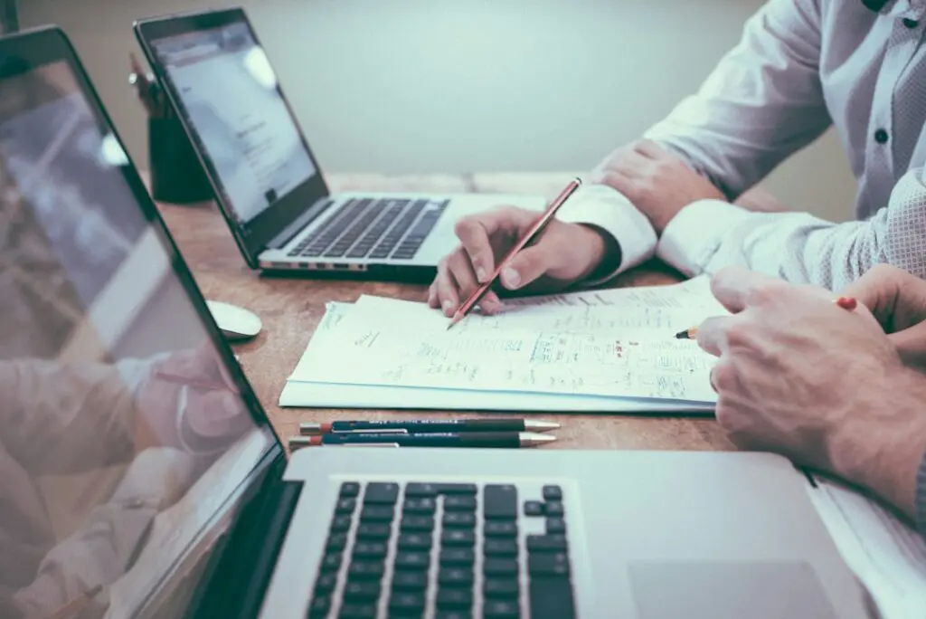 How to Write a Business Plan: Ultimate Guide for Success - business-essentials, business